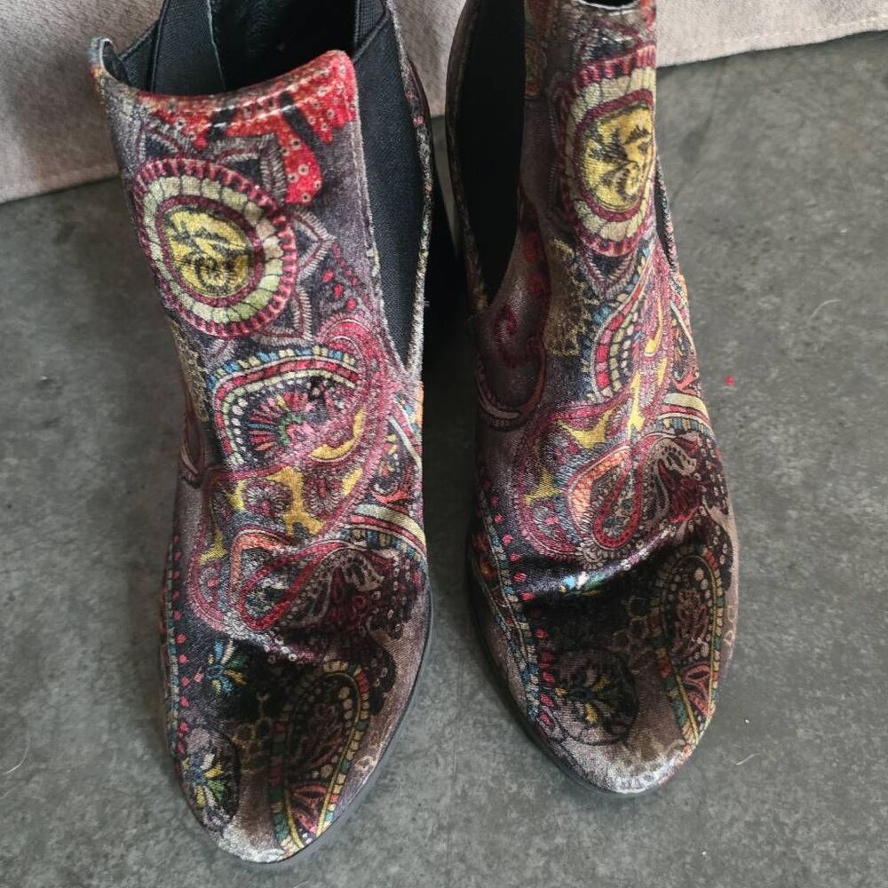BP Paisley Bootie